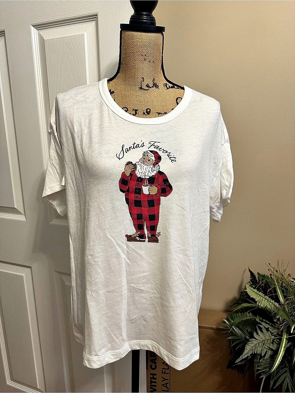 Old Navy Short-Sleeve Graphic Pajama T-Shirt Santa Graphic Plaid Shirt Size